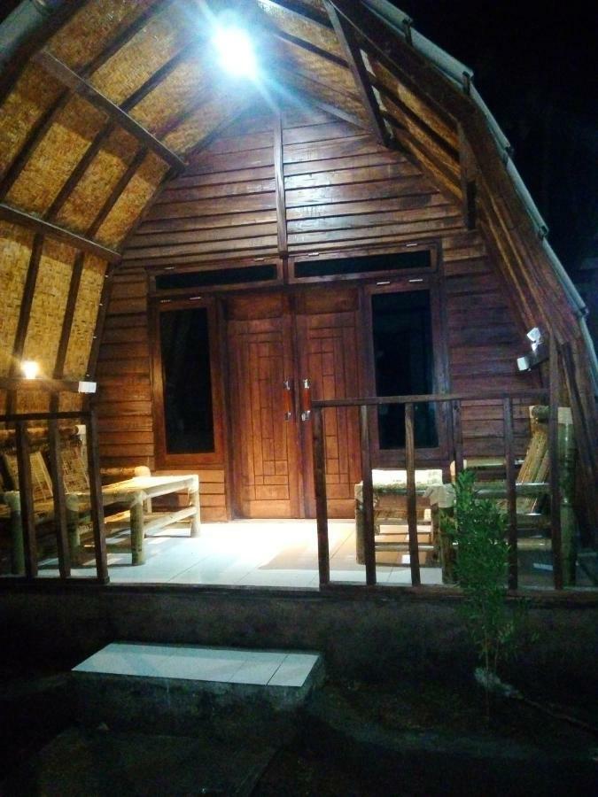 Bale Hostel Kuta  Ngoại thất bức ảnh